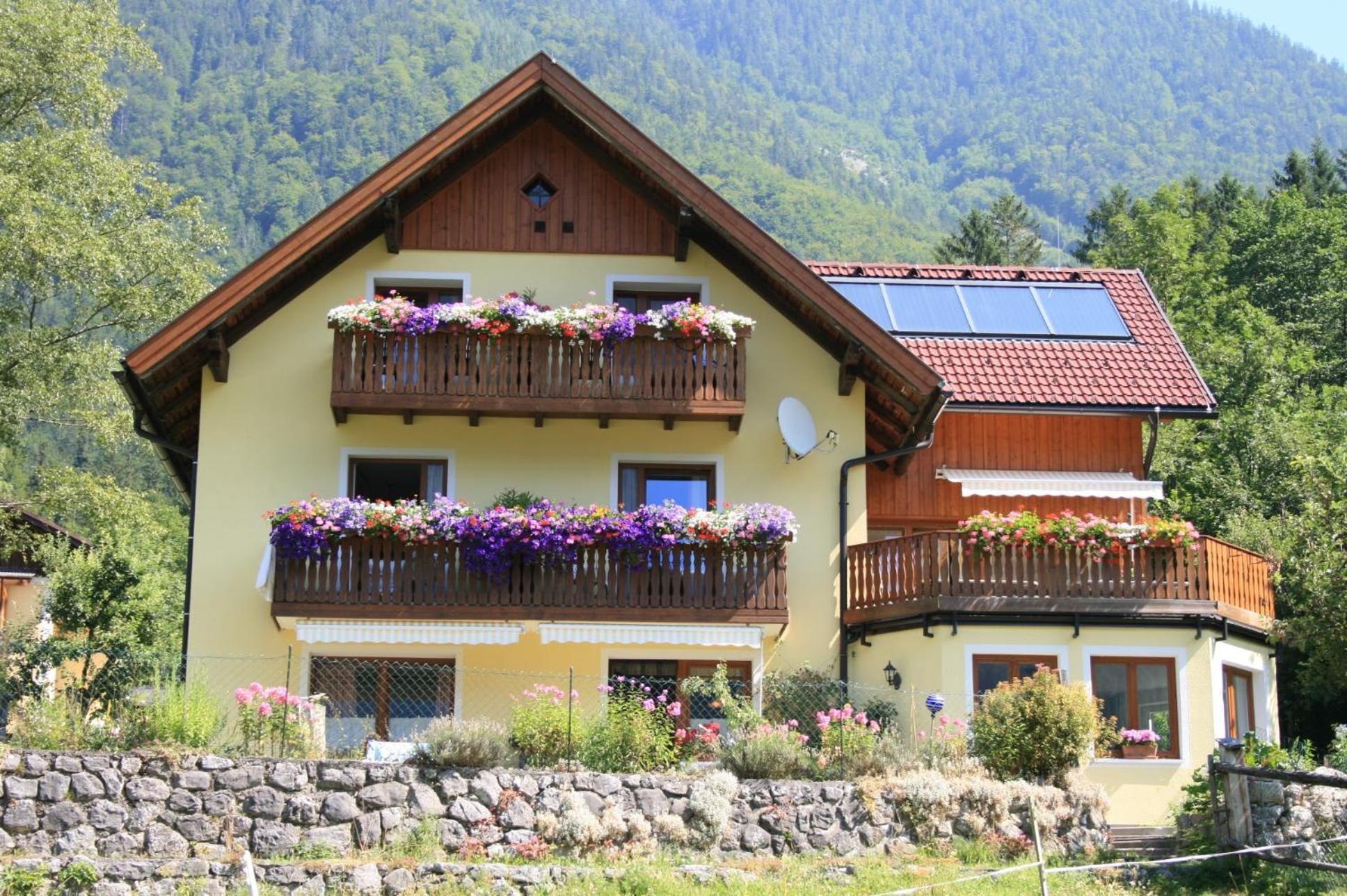 Hotel Haus Hepi Obertraun Exterior foto
